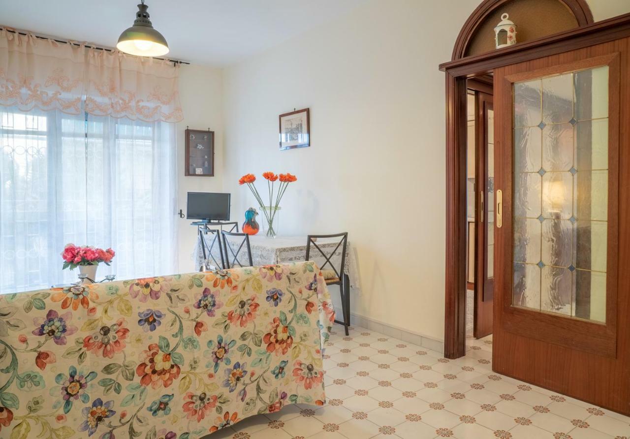 Il Quadrifoglio Sorrento Villa Luaran gambar