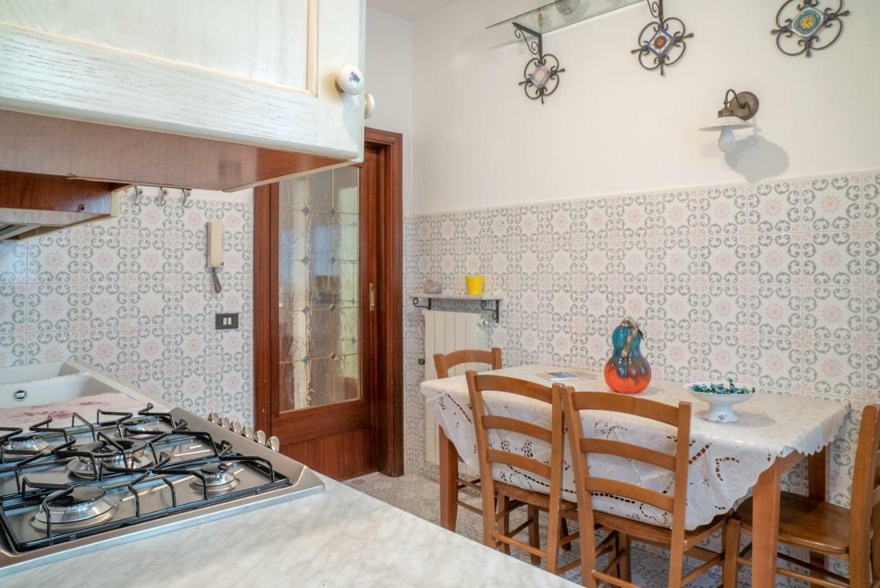 Il Quadrifoglio Sorrento Villa Luaran gambar